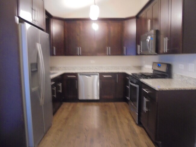 Building Photo - 3414 Cathy Dr