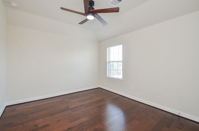 Building Photo - 9971 Boulder Bend Ln