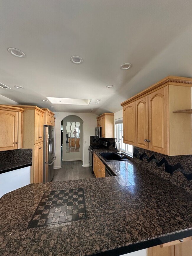 Building Photo - Fletcher Hills/El Cajon 3Br House