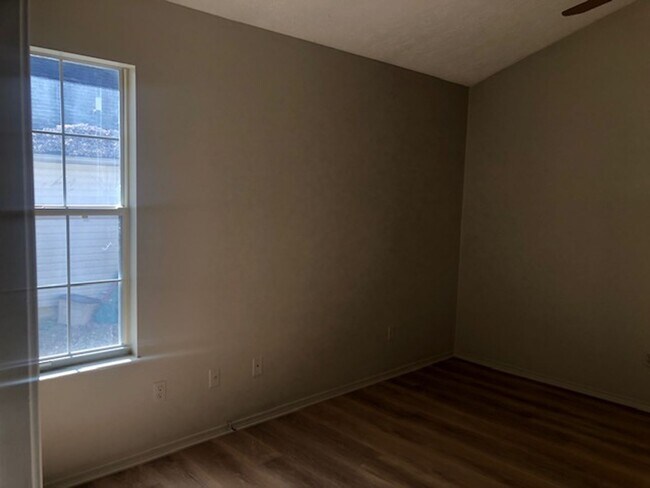 Building Photo - 2705 Beartooth Way