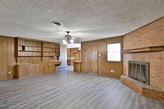 Building Photo - 3718 Brookhollow Dr