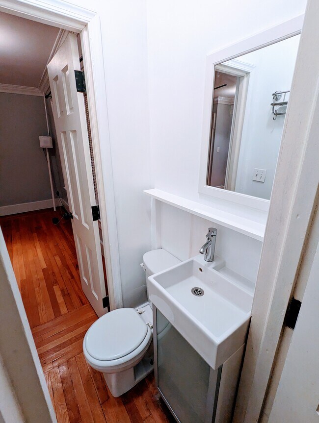 Half Bathroom on 3rd floor - 1220 Union Ave