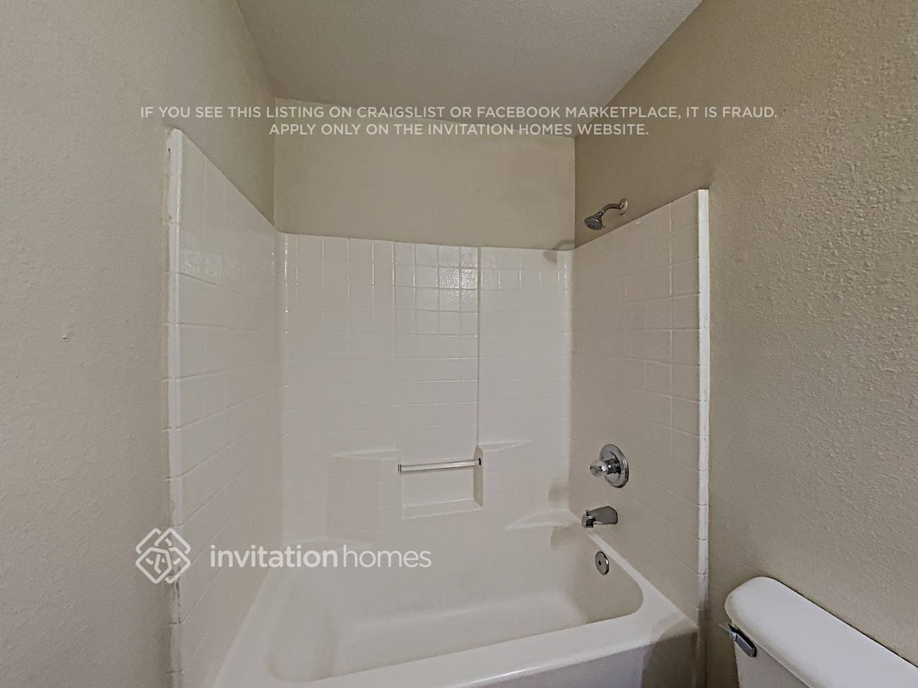 Building Photo - 7981 N Willow Pines Pl