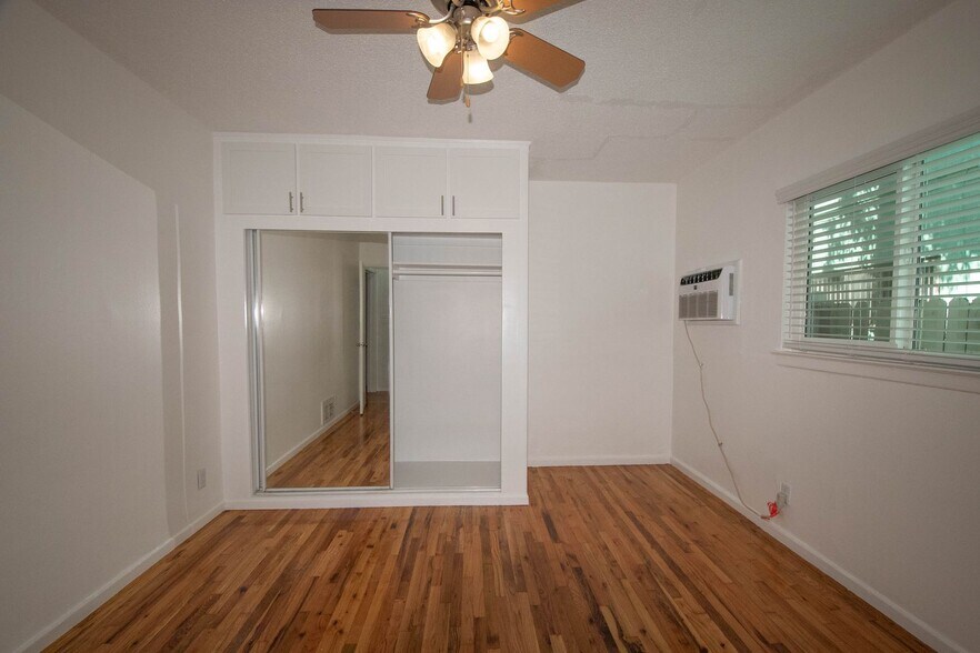 Building Photo - 6271 Kester Ave