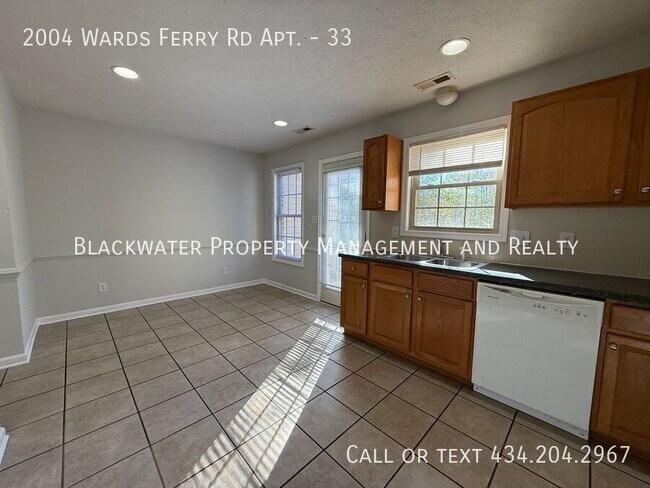 Building Photo - 2004 Wards Ferry Rd