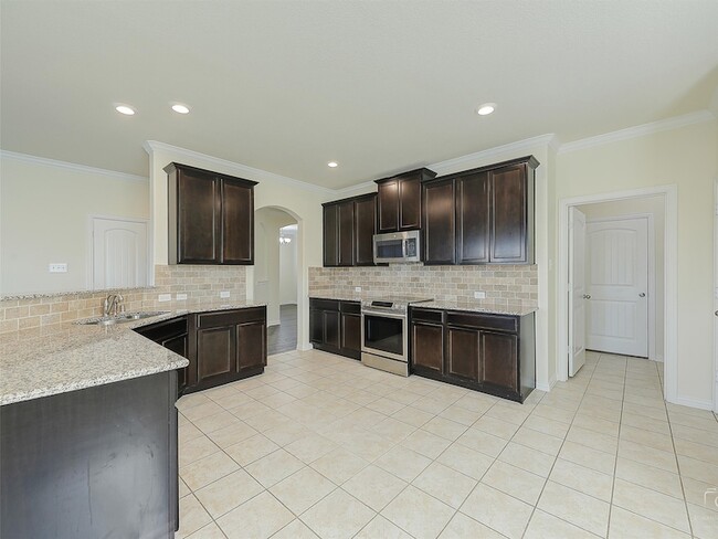 Building Photo - 11605 Champion Creek Dr