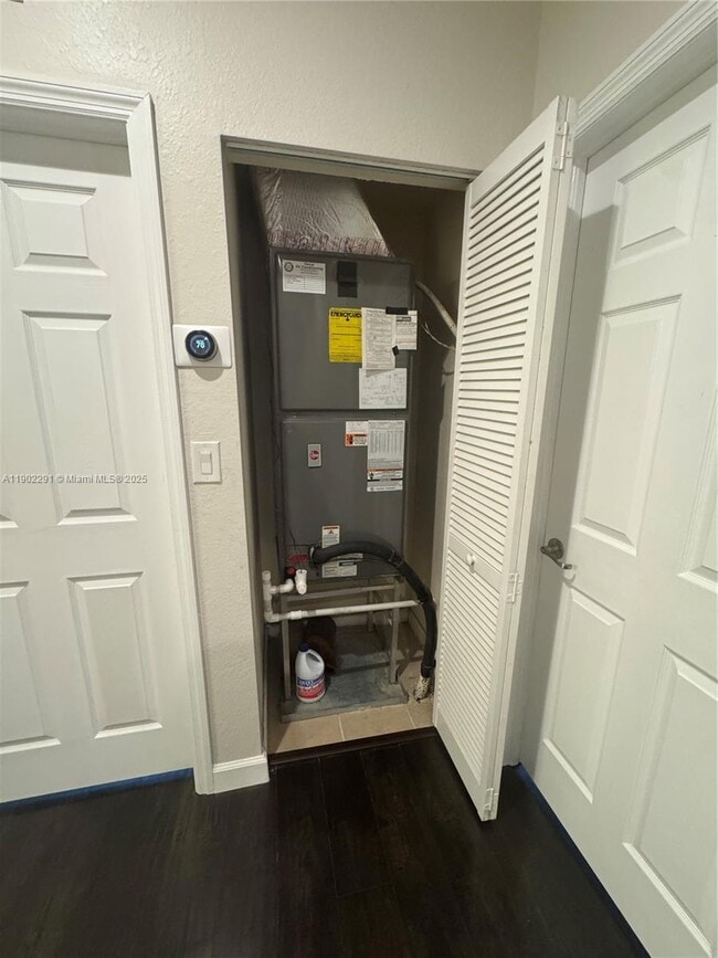 Building Photo - 17145 SW 92nd St