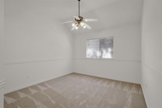 Building Photo - 3217 Hidden Springs Dr