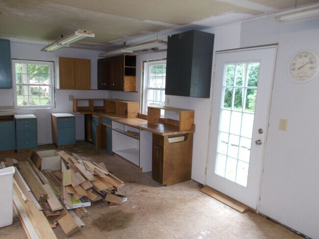 Building Photo - 2250 Autumn Way