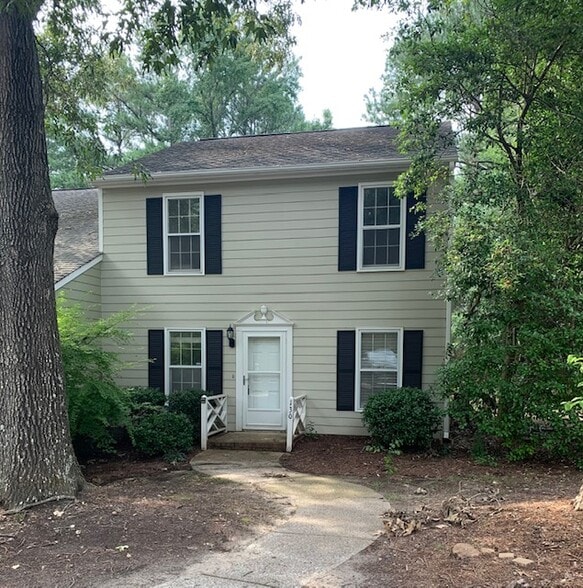 Building Photo - 130 Wythe Cir