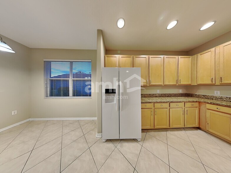 Building Photo - 15692 Lemon Fish Dr