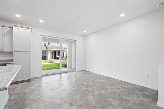 Building Photo - 16377 Biltmore Lndg