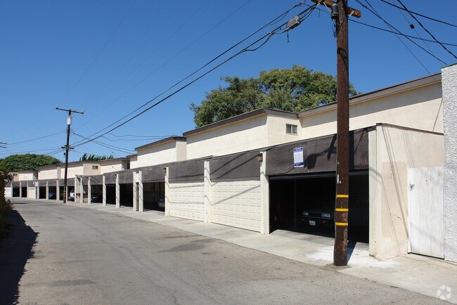 Building Photo - Gemini III Apartments