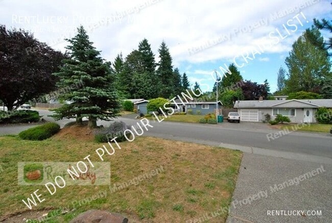 Building Photo - 14429 82nd Ave NE