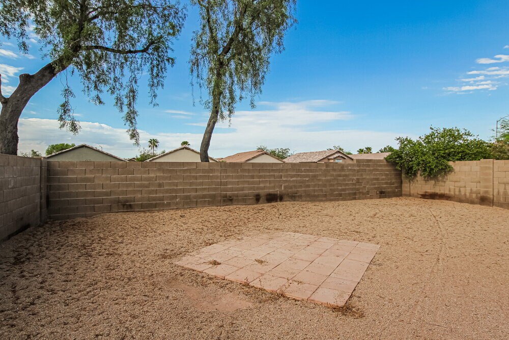Building Photo - 14973 W Port Au Prince Ln