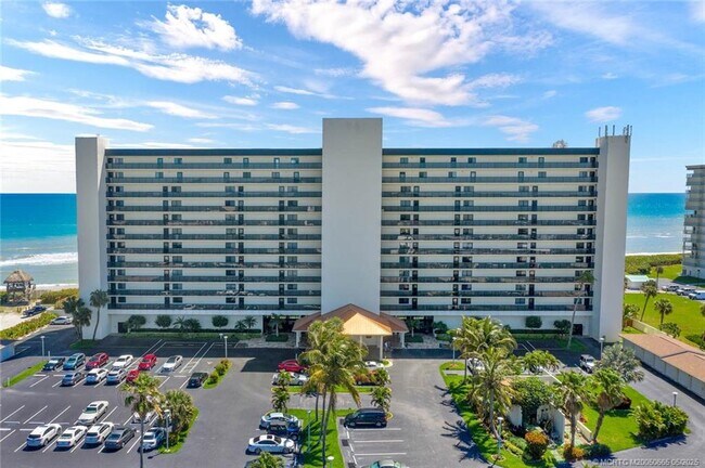 Building Photo - 10410 S Ocean Dr