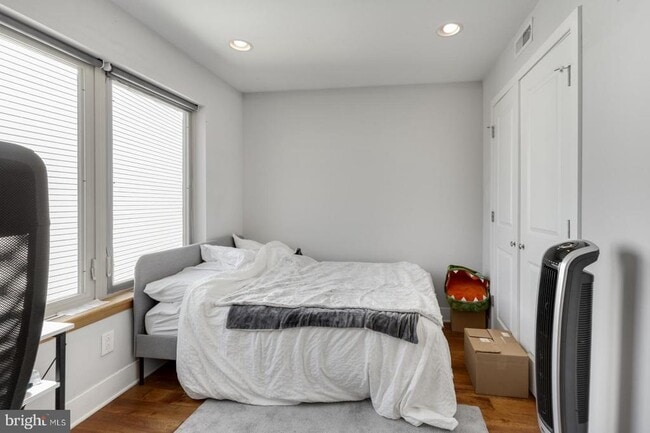 Building Photo - 1780 Frankford Ave