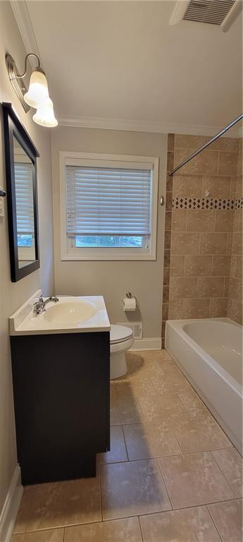 Building Photo - 2497 Wentworth Dr NE