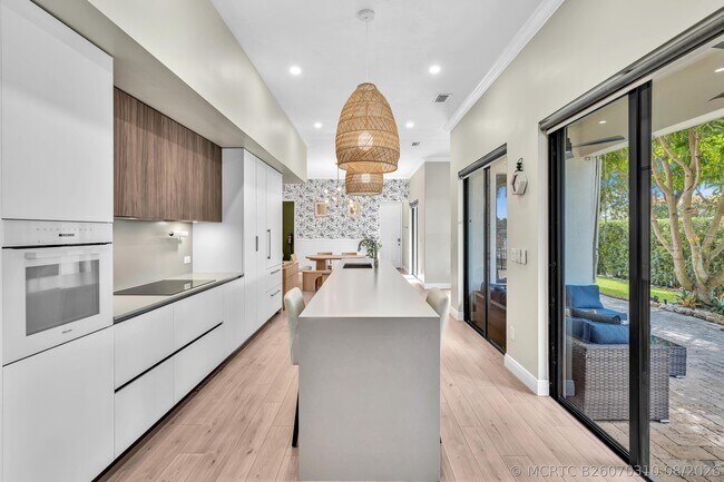 Building Photo - 8289 NW 38th St