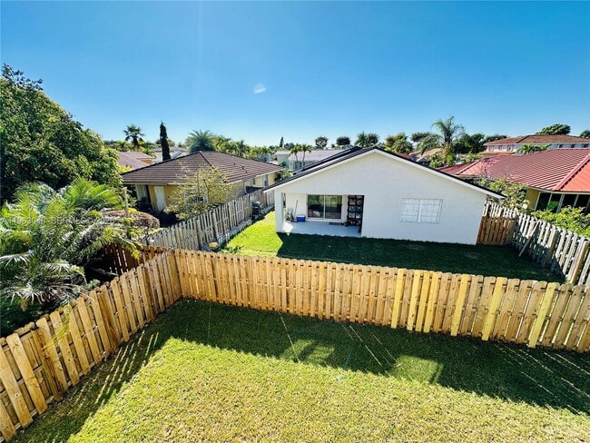 Building Photo - 16534 SW 97th Terrace