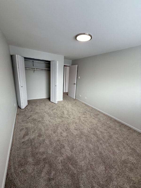 Building Photo - 515 East End Ave