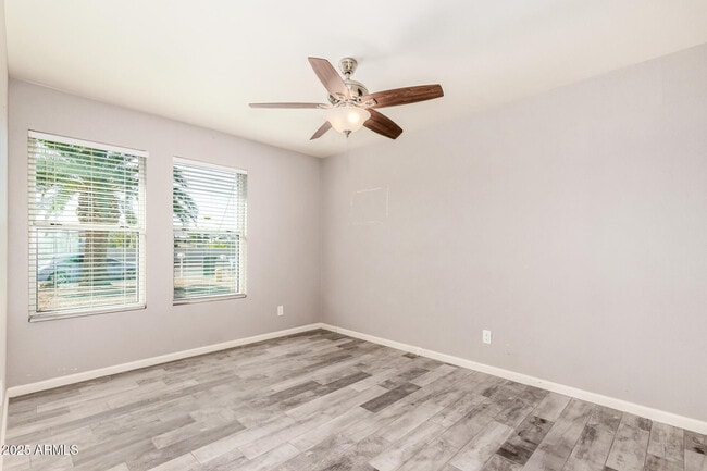 Building Photo - 4950 W Grovers Ave