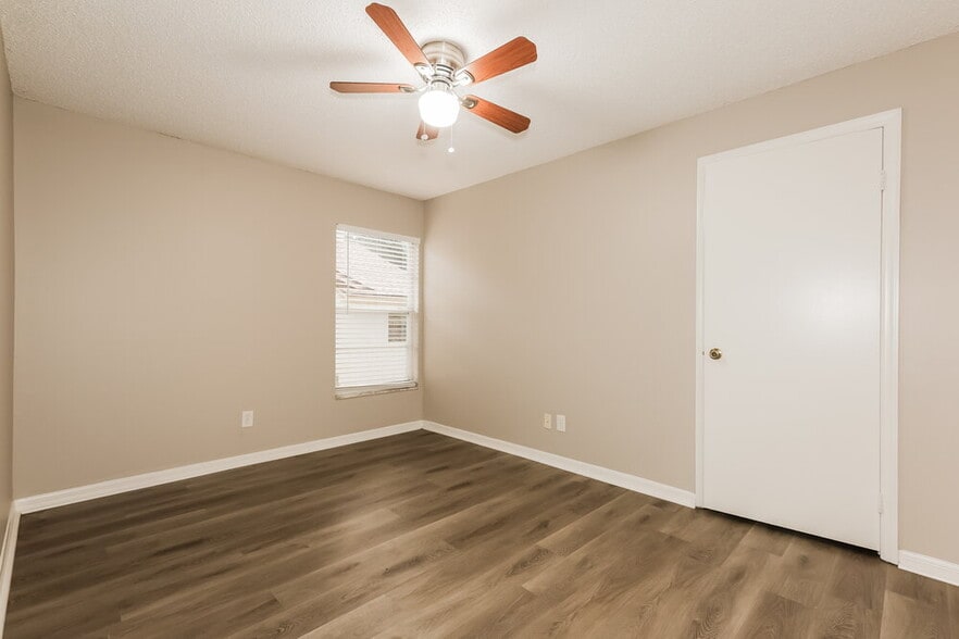 Building Photo - 2612 Brianholly Dr