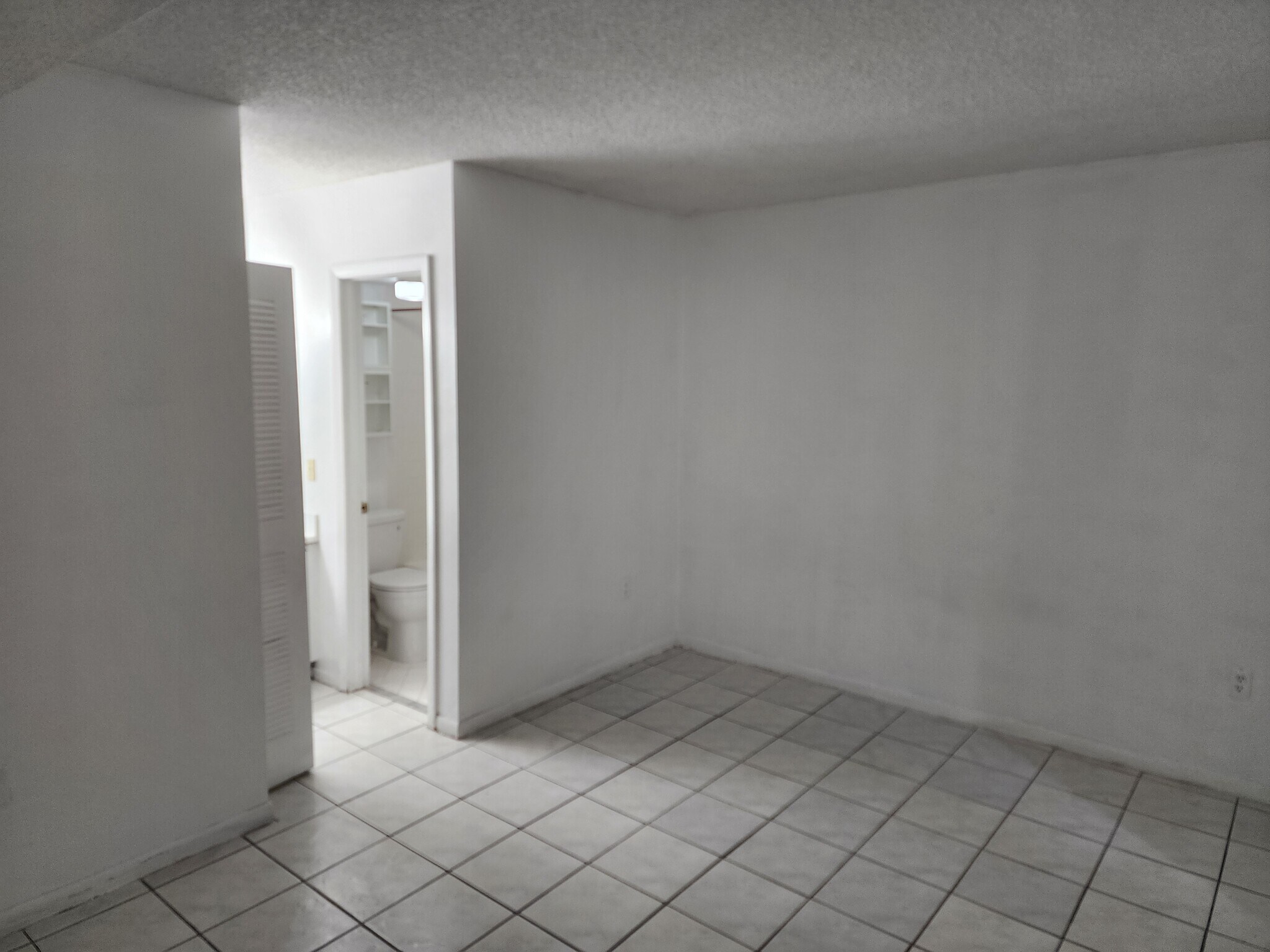 Building Photo - 15615 SW 74th Circle Dr