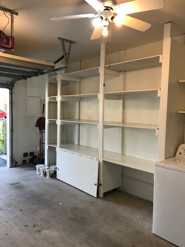 Shelving in garage - 11701 SW 108th Ln