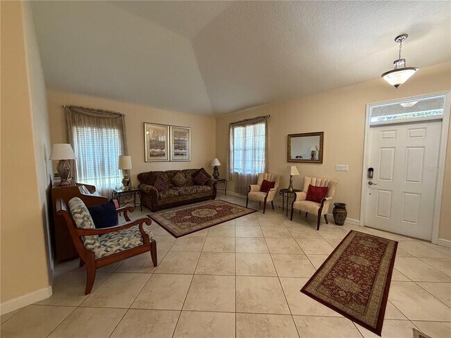 Building Photo - 5265 Cortland Dr