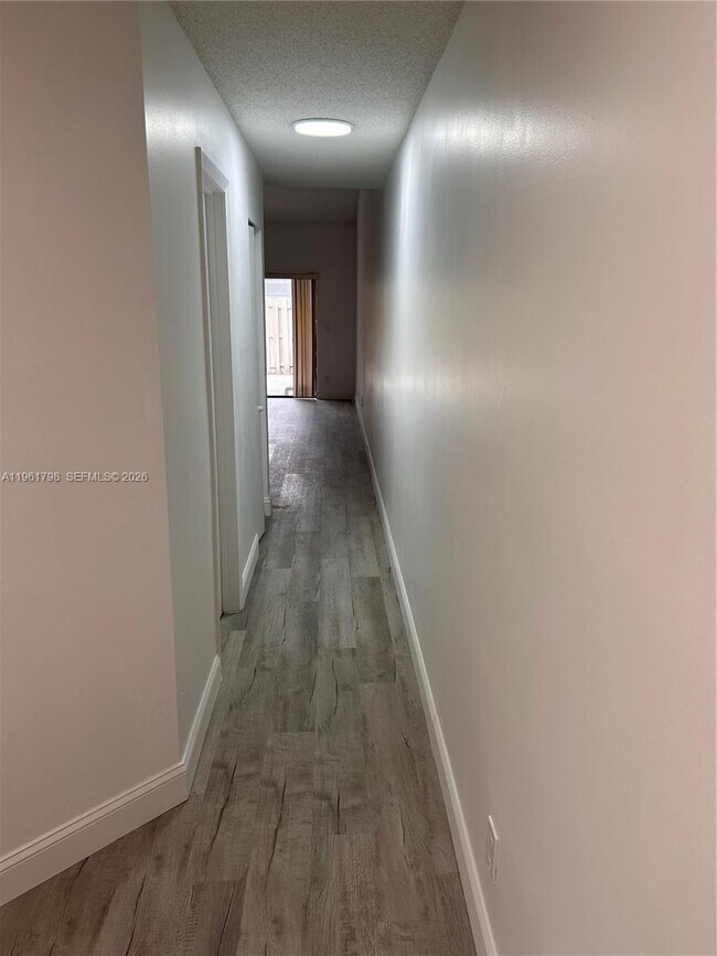 Building Photo - 7450 NW 34th St