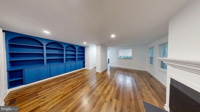 Building Photo - 20561 Summersong Ln