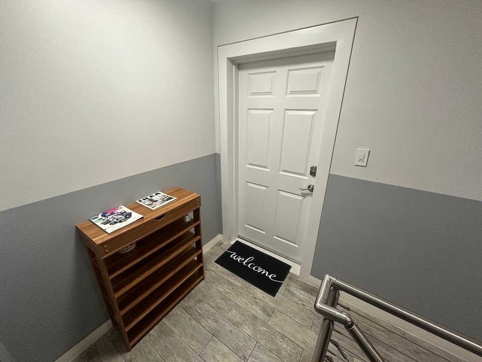 Unit Entrance - 30 Georgia Ave