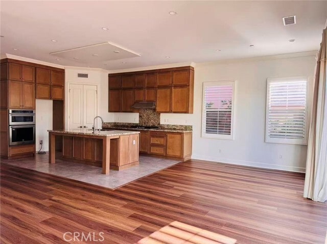 Building Photo - 59 Belfast