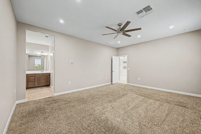 Building Photo - 30731 Monterey Cir