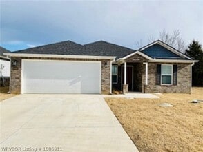 Building Photo - 6809 Veterans Ave