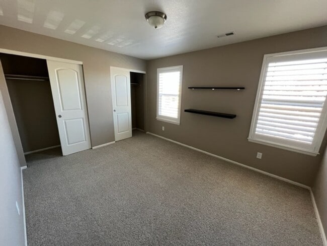 Building Photo - Completely upgraded home in Trailhead!