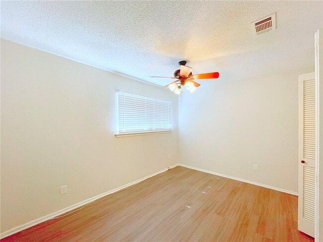 Building Photo - 11807 Knights Bridge