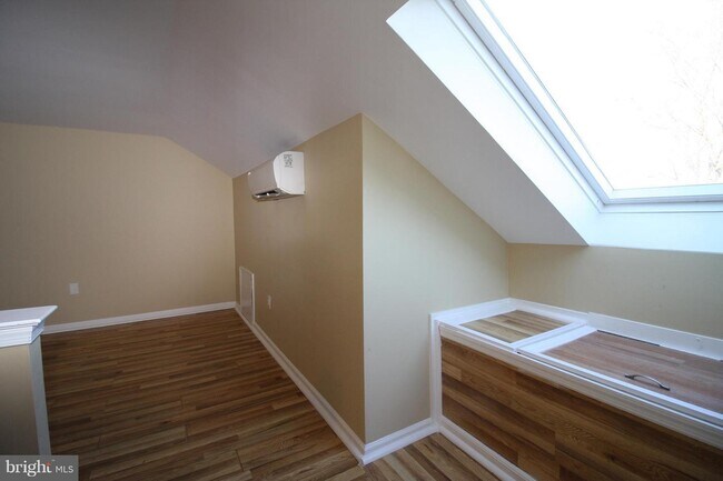 3rd Floor - 1554 Willow Pond Dr