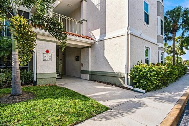 Building Photo - 23560 Walden Center Dr