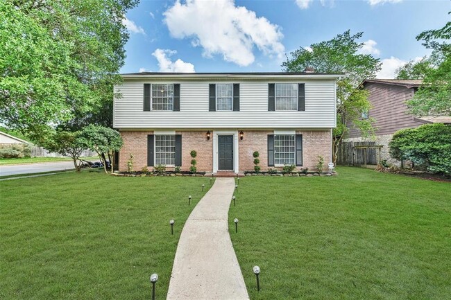Primary Photo - 7003 Huntbrook Dr