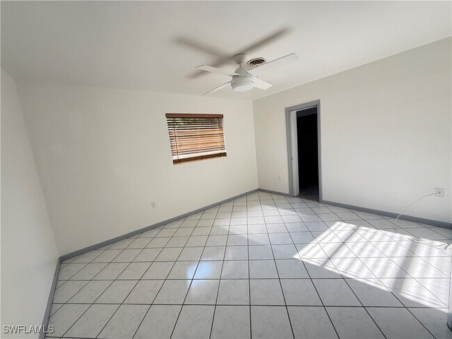Building Photo - 1354 Stadler Dr