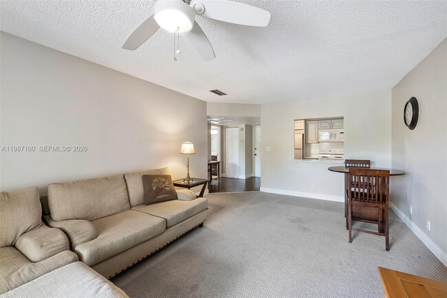 Building Photo - 101 E McNab Rd