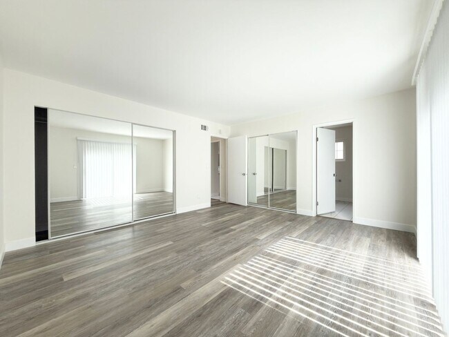 Building Photo - Charming Single Level in Carlsbad!