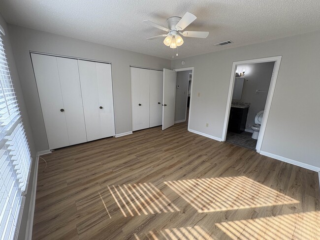 Building Photo - 1346 Terrace St