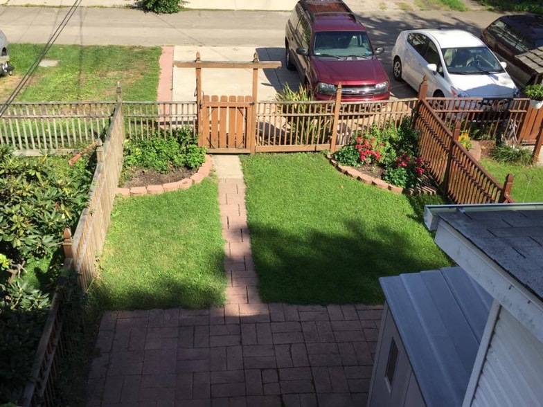 Building Photo - 1023 Rumsey Ave