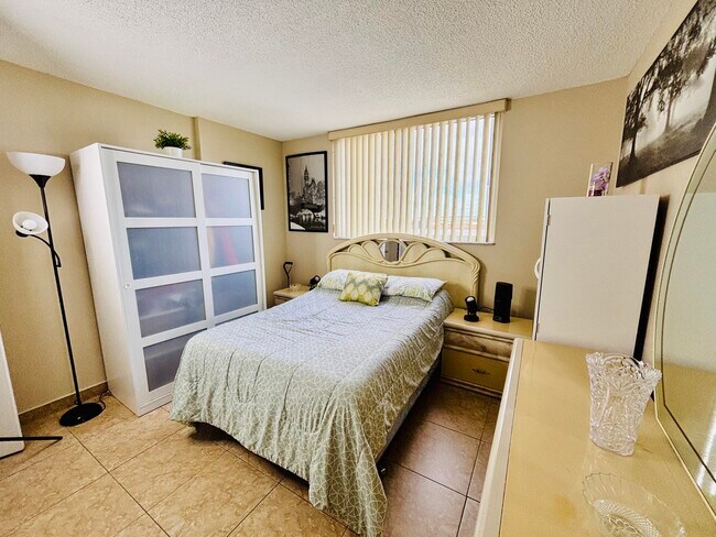 Building Photo - 8201 NW 8th St