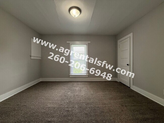 Building Photo - 2919 S Harrison St