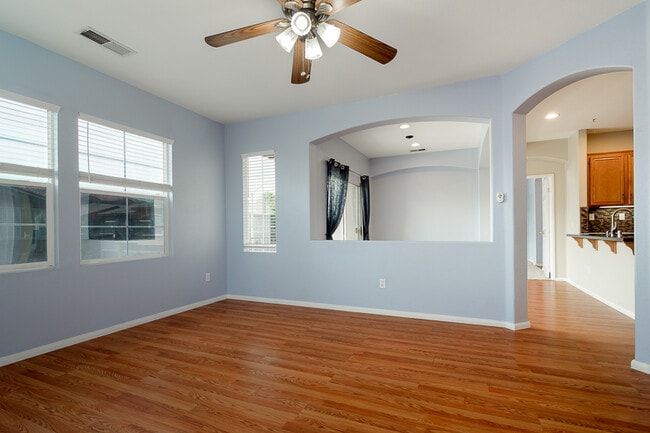 Building Photo - 1425 Caminito Borrego