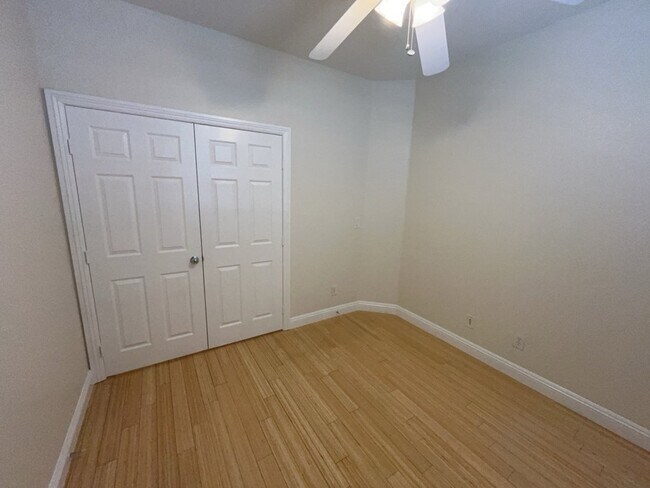 Building Photo - 6043 Eganridge Ct